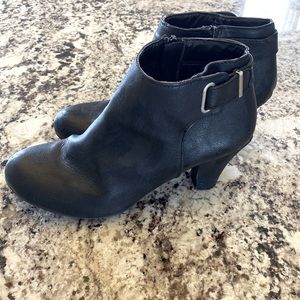 Fergalicious black boots size 10